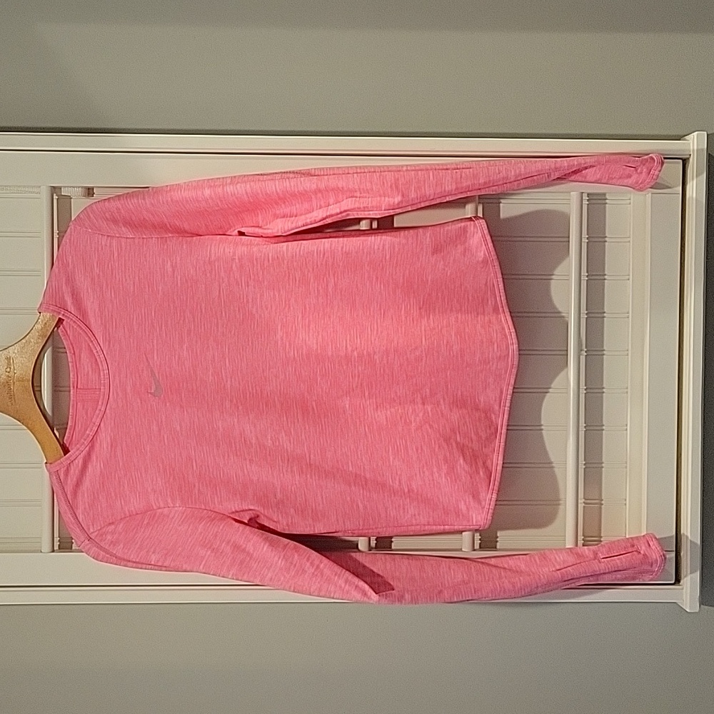 Nike Running Top Size Medium Pink